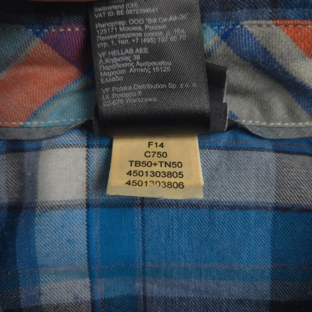 The North Face Plaid Button Up Shirt Mens L Blue Outdoor Hiking Polyester